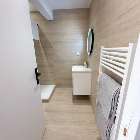 Port De 4pers Emplacement Ideal * Nizza